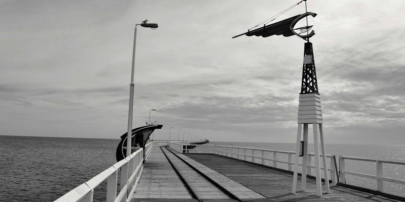 海口旅游新体验：探访海南五指山初保村与东方白查村船型屋文化之旅